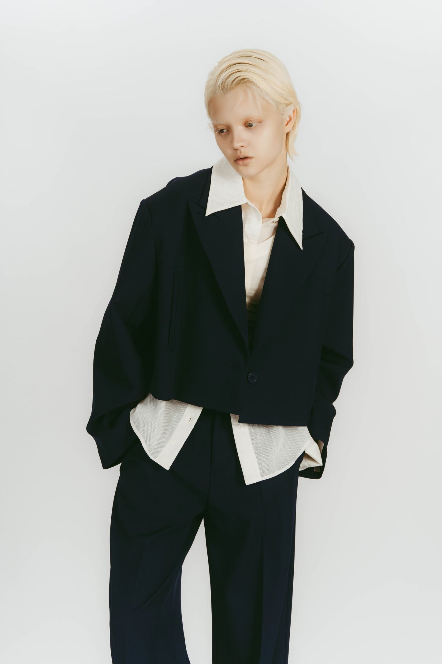 OVER SHOULDER JACKET / NAVY