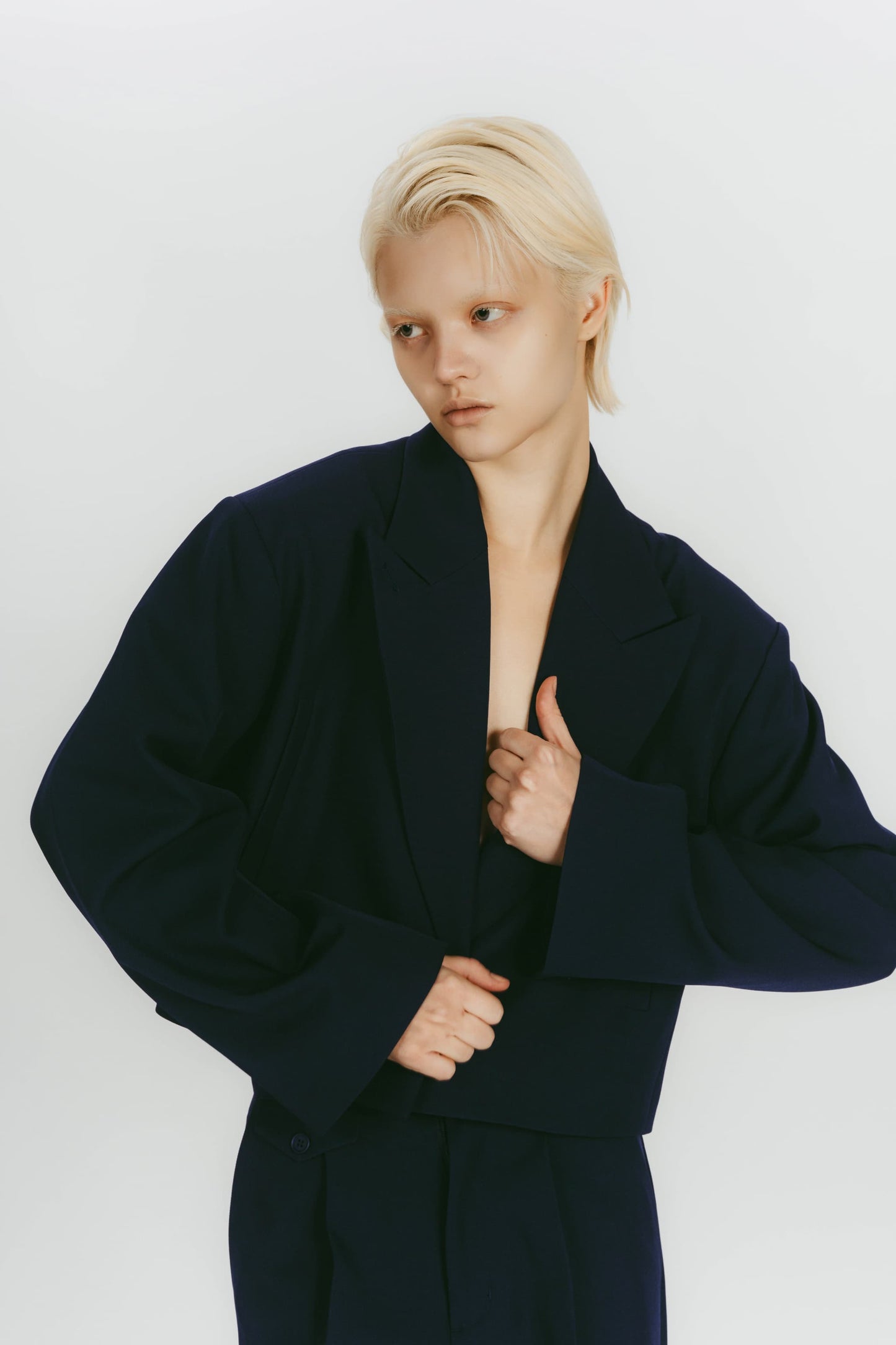 OVER SHOULDER JACKET / NAVY