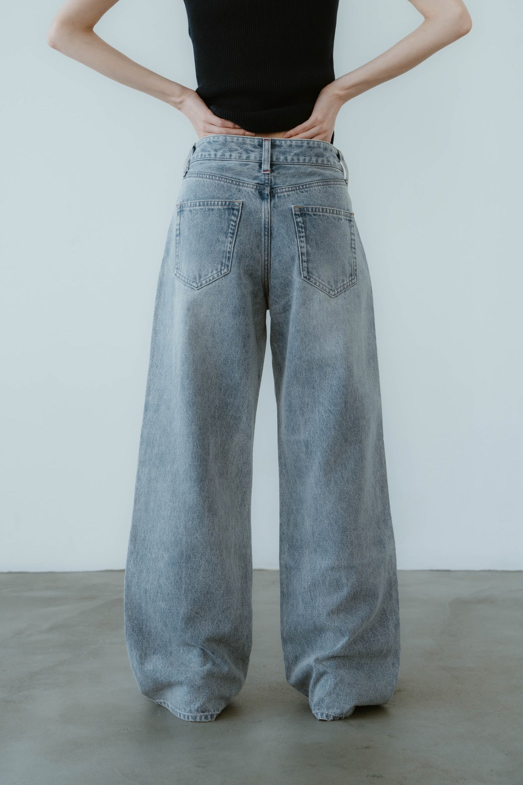 WIDE STRAIGHT DENIM PANTS
