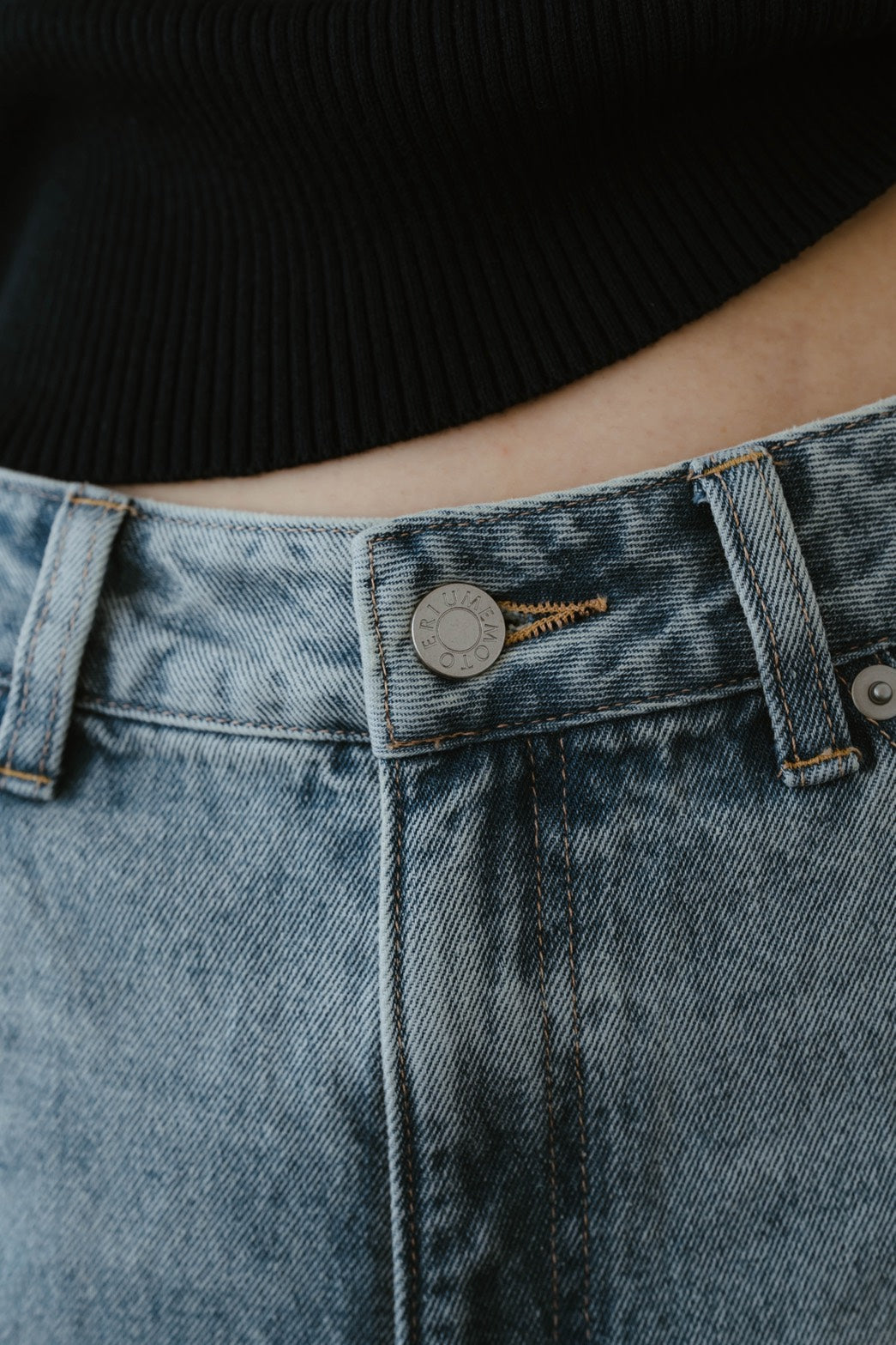 WIDE STRAIGHT DENIM PANTS