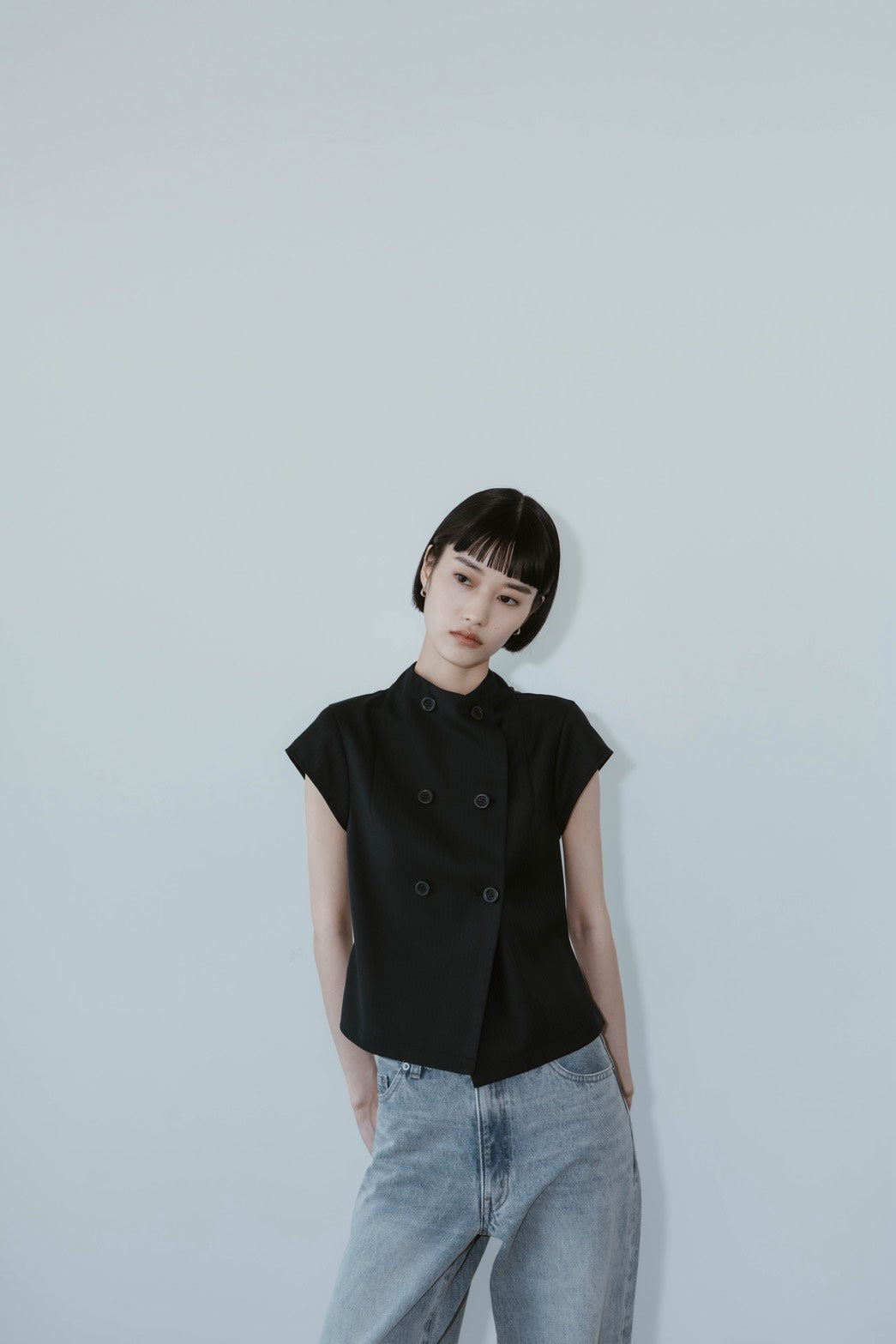 2WAY SLEEVELESS BUTTON VEST