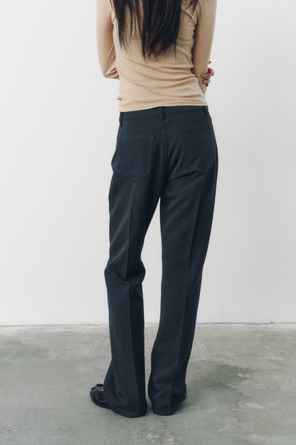 CENTER PRESS PANTS/GRAY