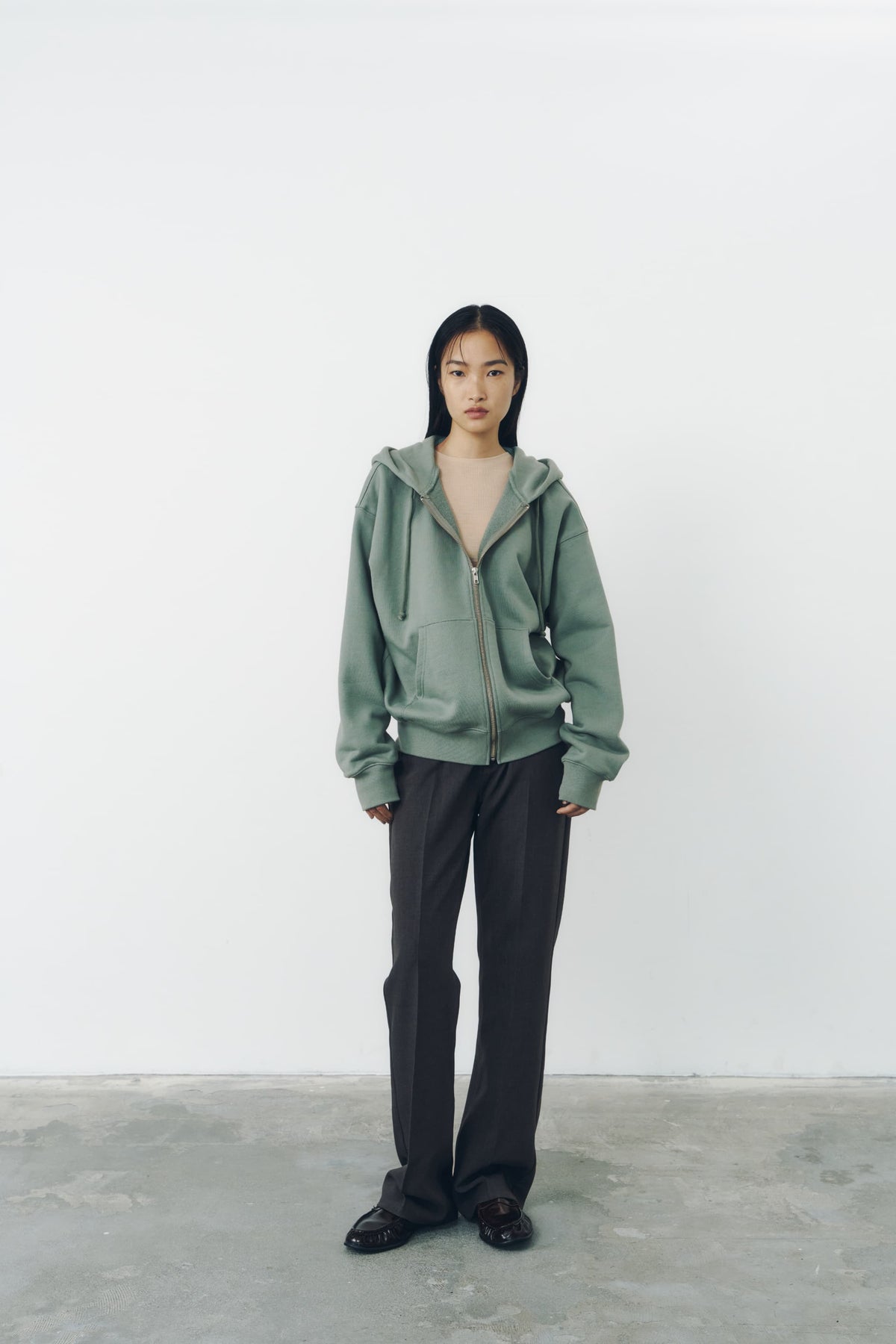 VOLUME ZIP HOODIE/MOSS GREEN