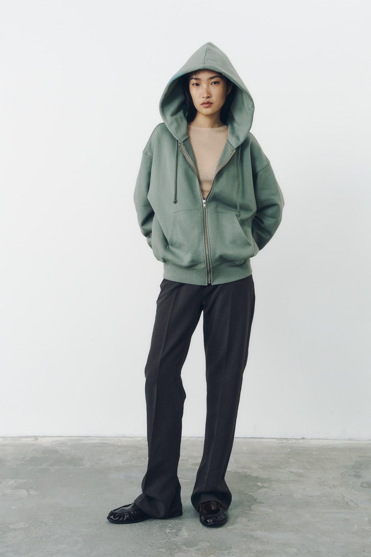 VOLUME ZIP HOODIE/MOSS GREEN