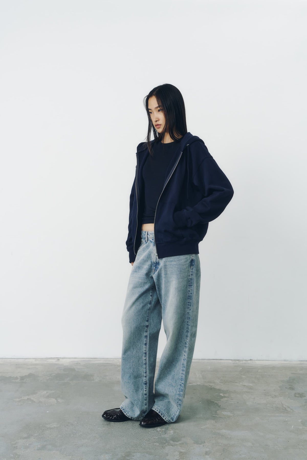 VOLUME ZIP HOODIE/NAVY
