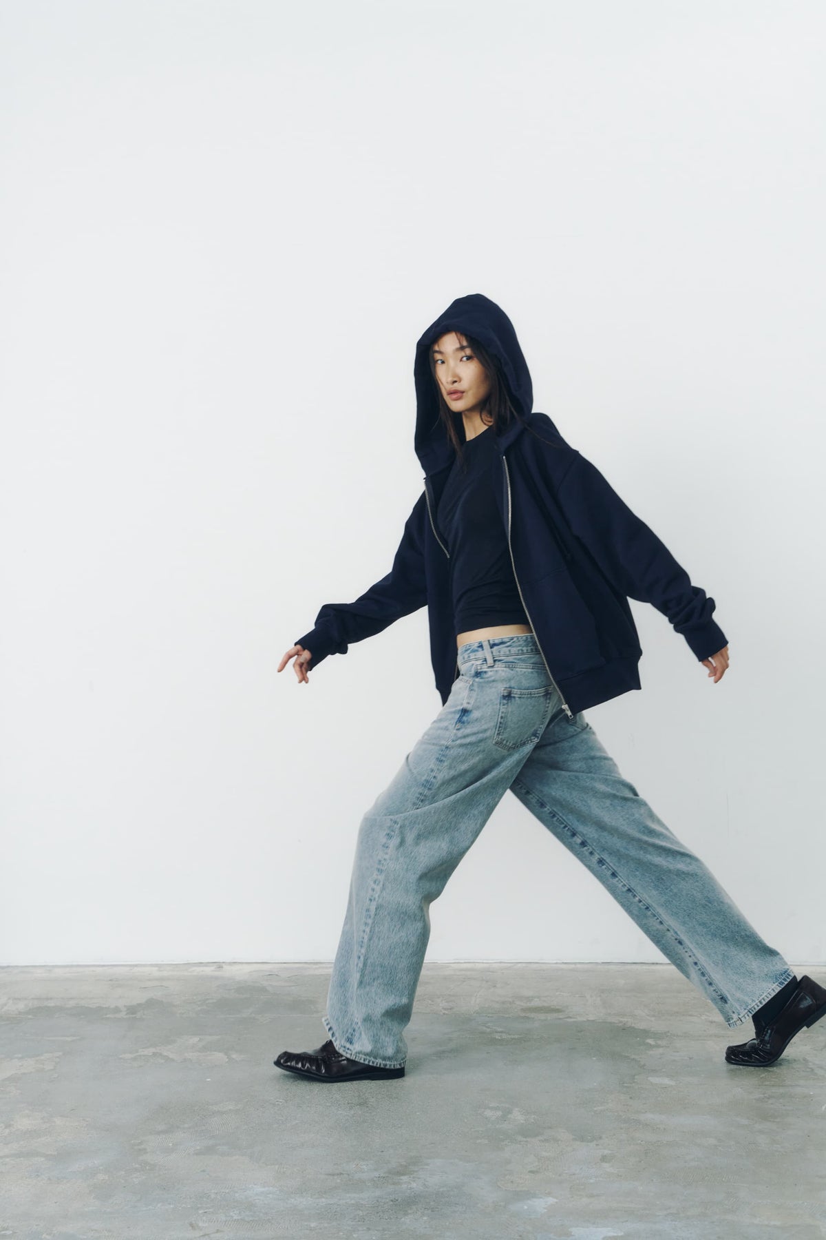 VOLUME ZIP HOODIE/NAVY