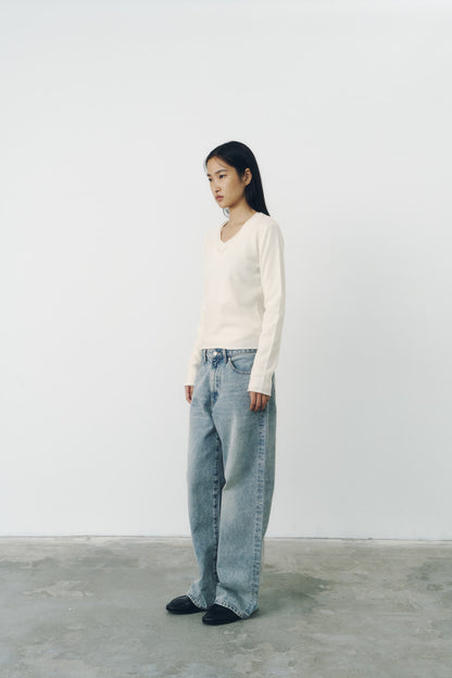 ROUND V NECK KNIT/IVORY