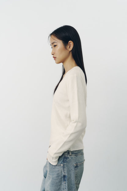 ROUND V NECK KNIT/IVORY
