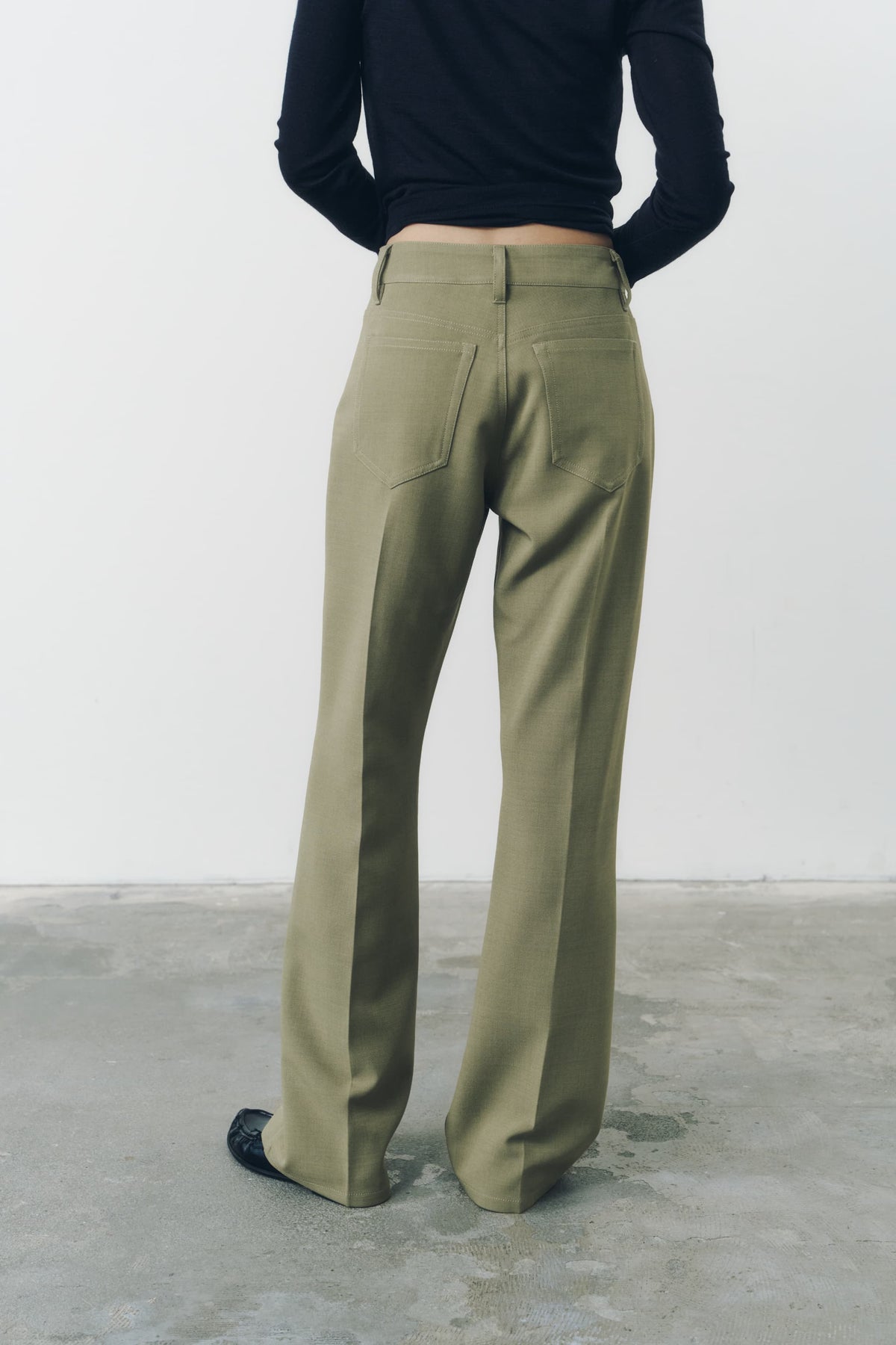 CENTER PRESS PANTS/BEIGE